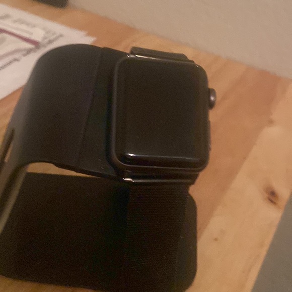 Apple Watch - Series 3 - Picture 2 of 4